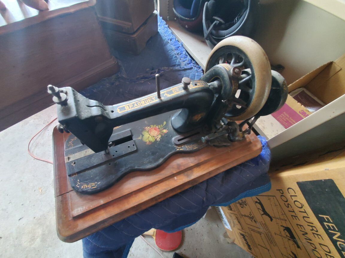Bradbury c2s #1 sewing machine