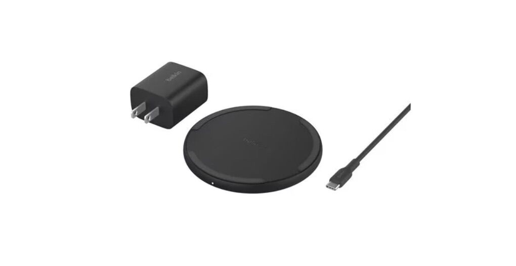Belkin boost charge wireless charging pad, new