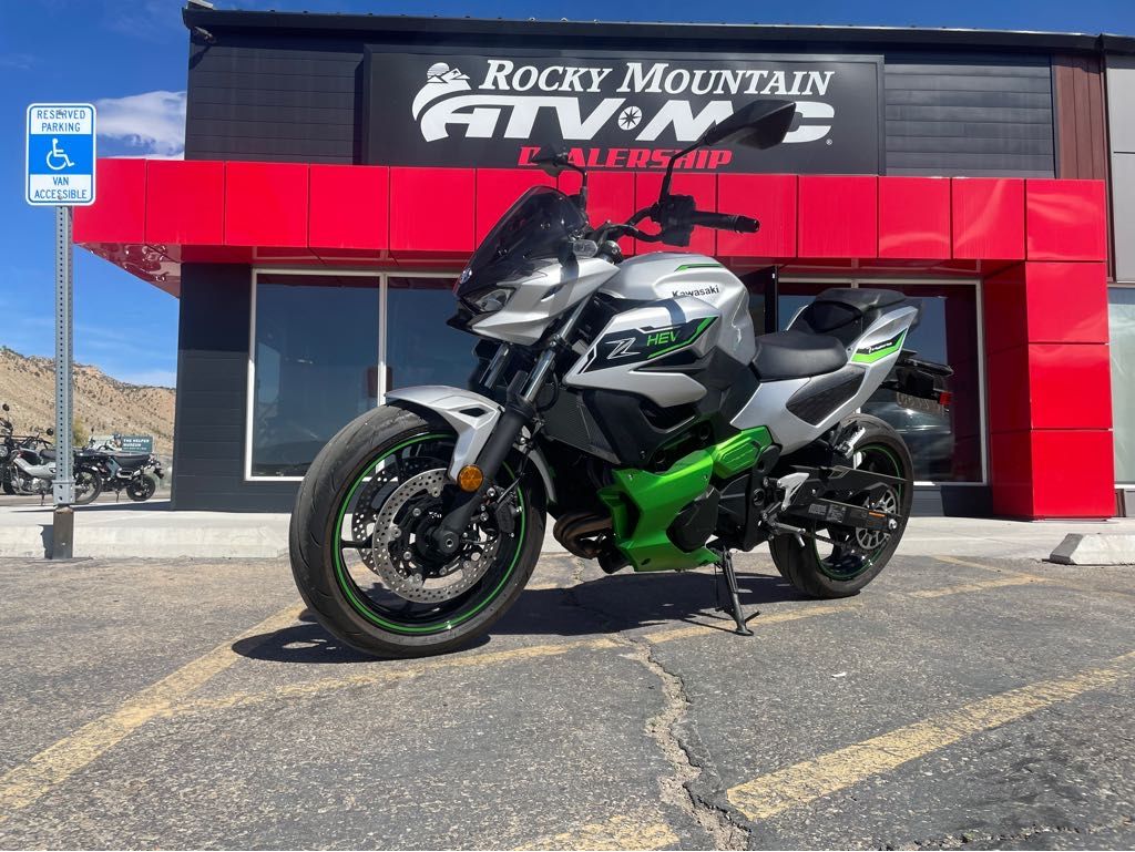2024 Kawasaki Z7 Hybrid ABS