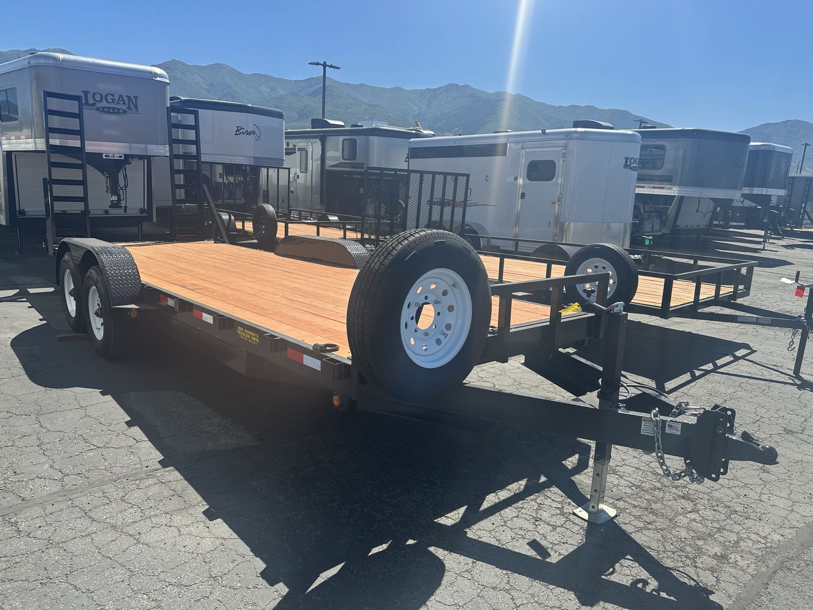 2026 Bug Bubba 18’ Flatbed