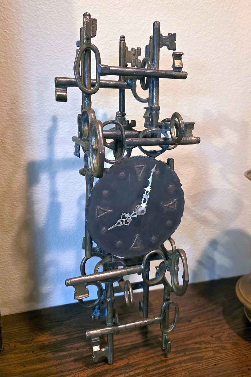 Main image 5