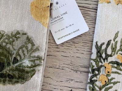 NWT TWO Pottery Barn Floral Vine Pillow Chenille Sham Covers 22x22