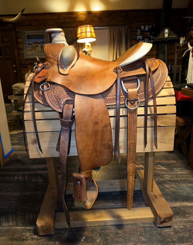 16" Texas Saddlery Wade Ranch Saddle Handmade