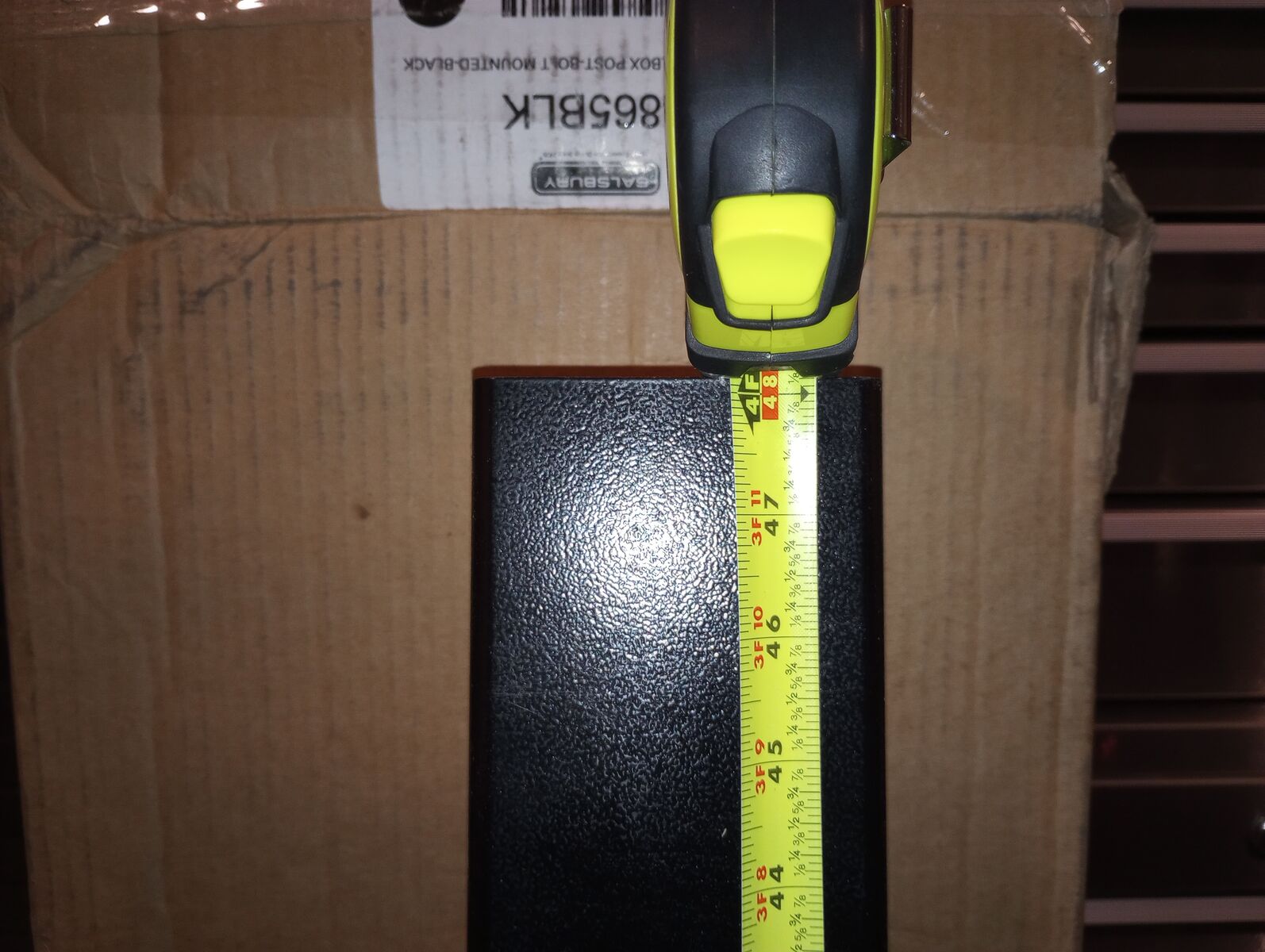 ***Salsbury Mailbox Post-Black-New***