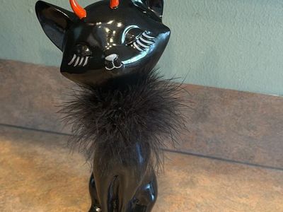 Yard sale. I have a ton of items for sale check out the pictures attached