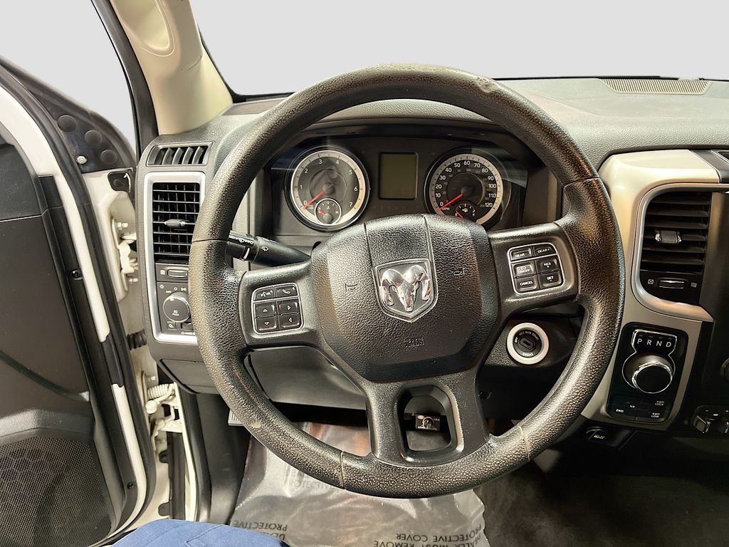 Main image 11