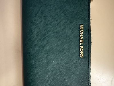 Michael Kors Adele Double-Zip Wristlet Wallet Like New