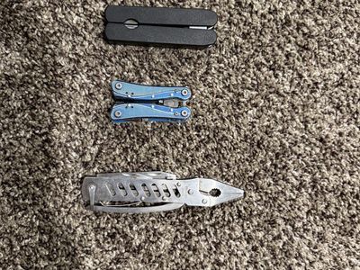 Bundle of multitools