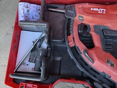 Hilti GX 3 Gas-Powered gun w/ 5 boxes of shots and 5 extra gas cartridges
