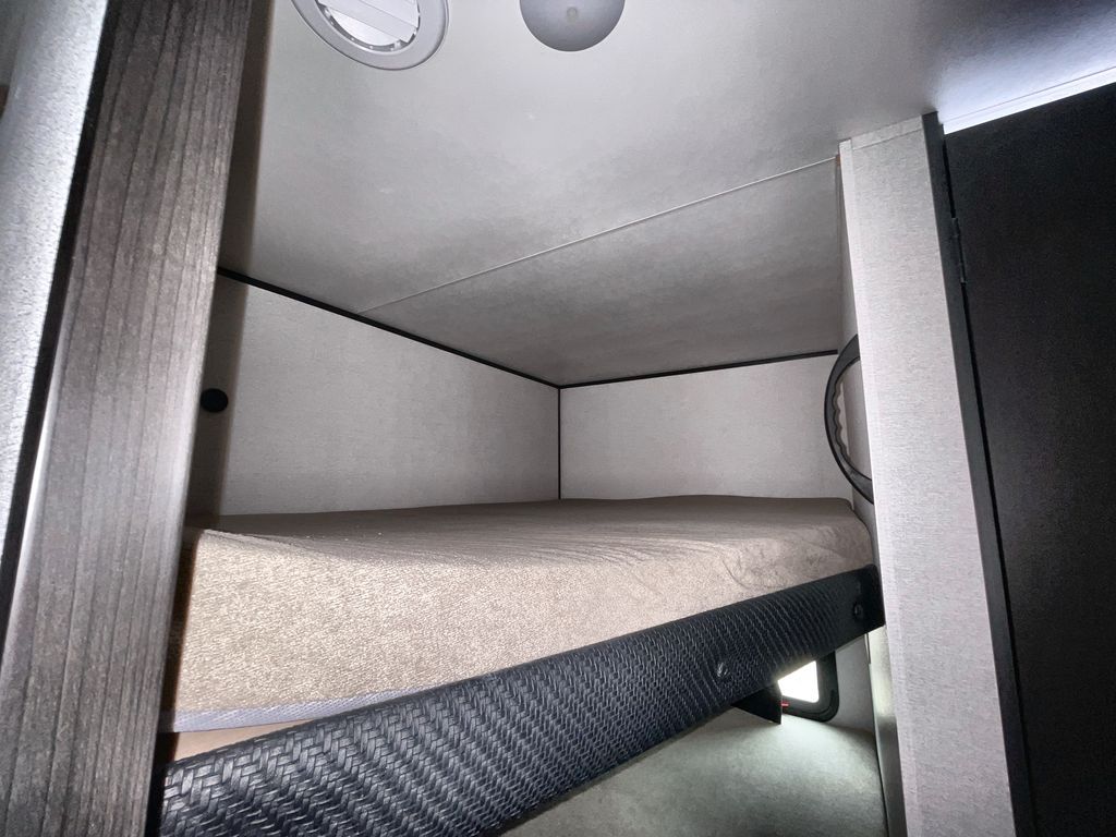 Main image 38