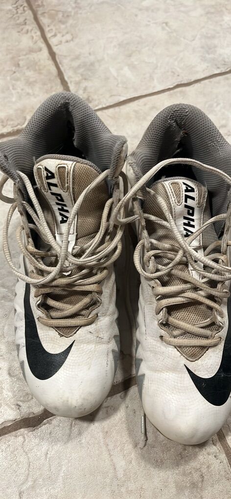 Nike alpha 7.5Y