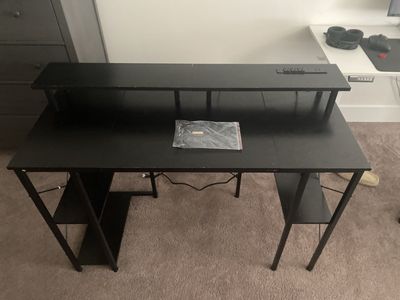 Gaming desk eld lights