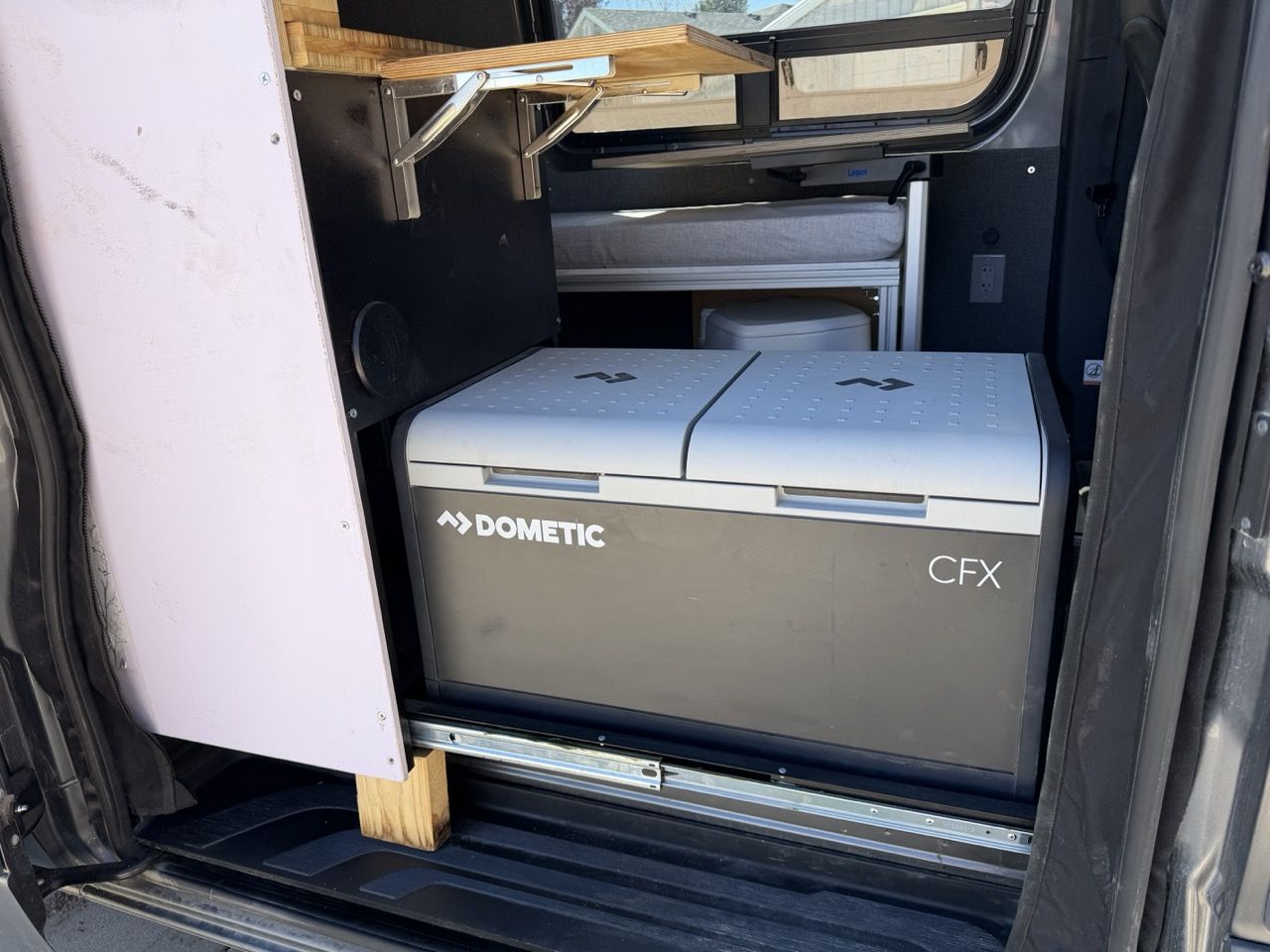 Main image 9