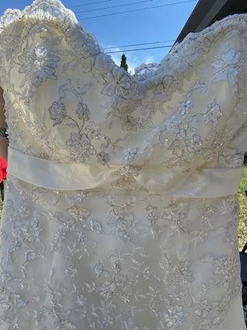 wedding dress $150 obo