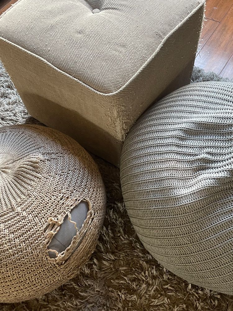 Poufs