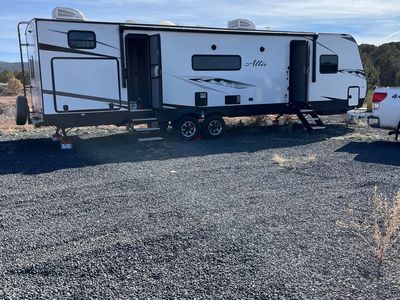 East to West Alta 31.5 ft. travel trailer (2022)