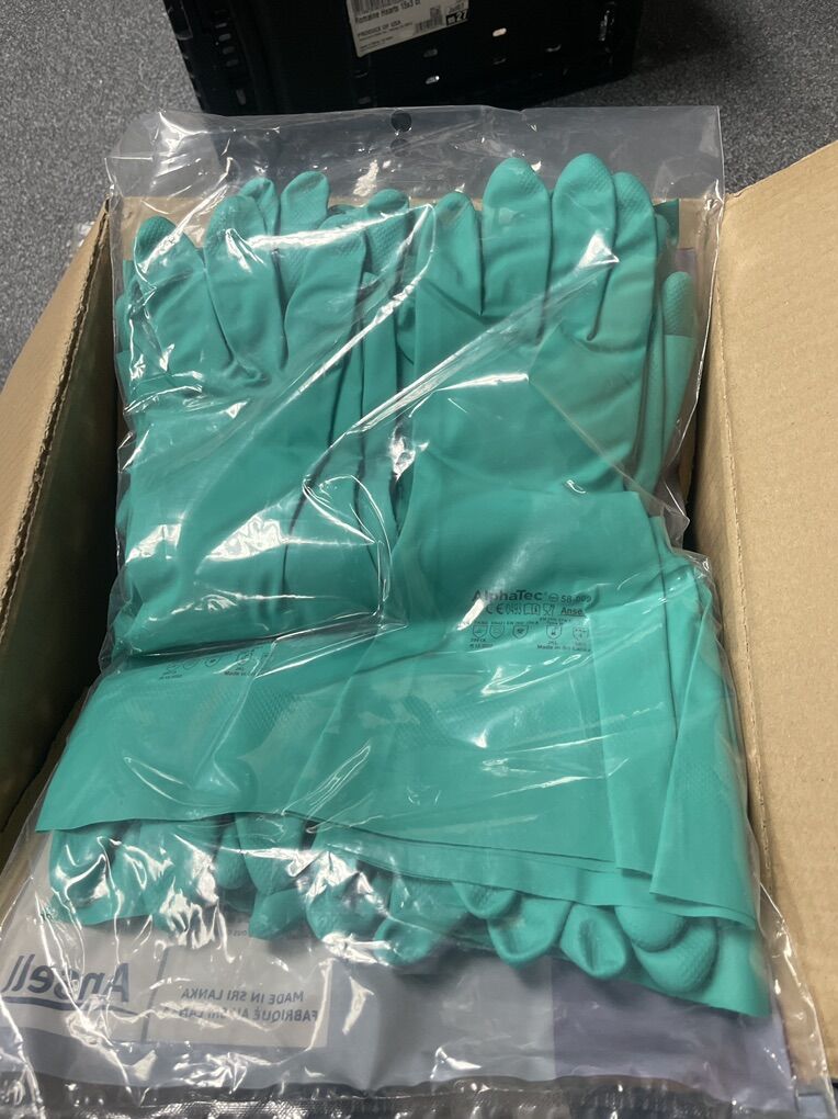 Cleaning Chemical Resistant Gloves 12 Pair