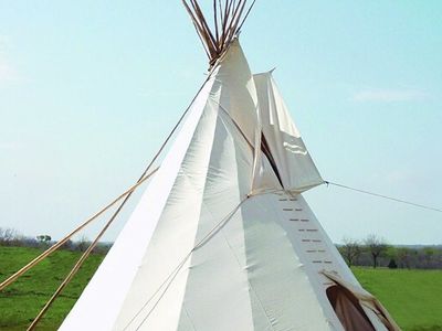 18 foot Canvas Teepee with poles