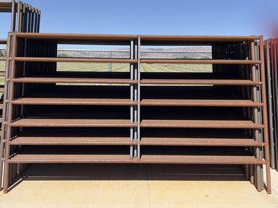 Livestock Panel 10'x72"x7 Rails, 18-gauge