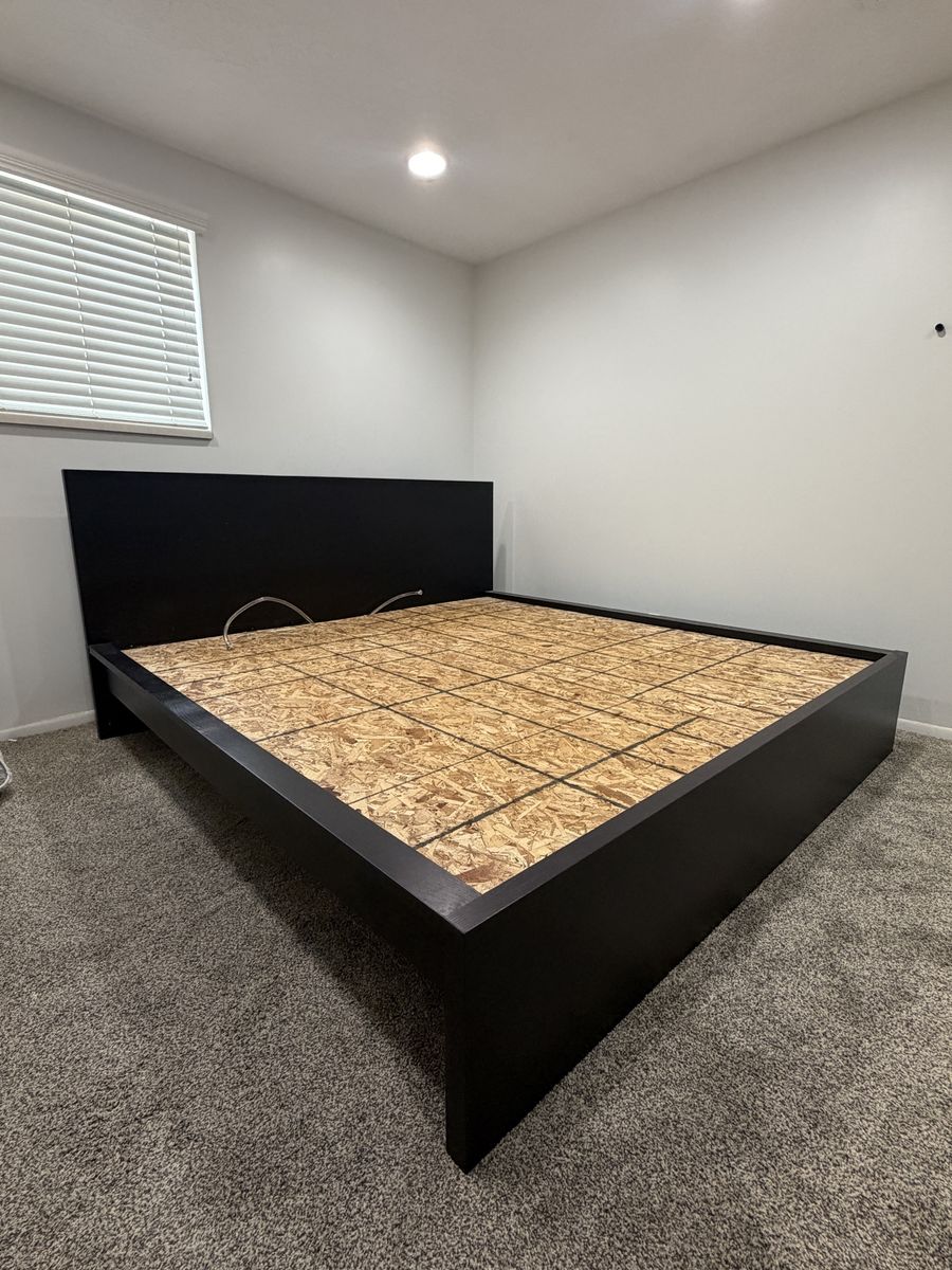 Black/Dark Brown Wooden Platform Bed Frame with Headboard