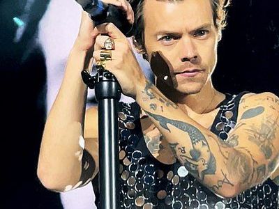 6 Harry Styles Tickets - Madison Square Garden - October 17th - Sec 112, Row 8