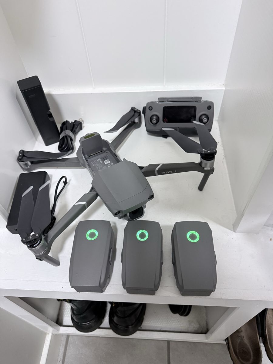 Main image 3