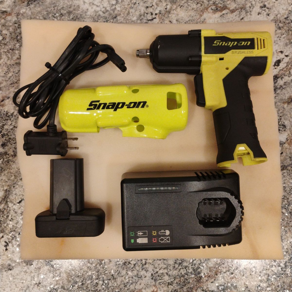 Snap On CT861HV 3/8 Drive Impact 14.4V