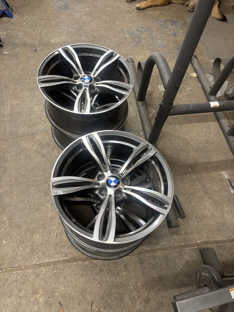 BMW wheels 19x8
