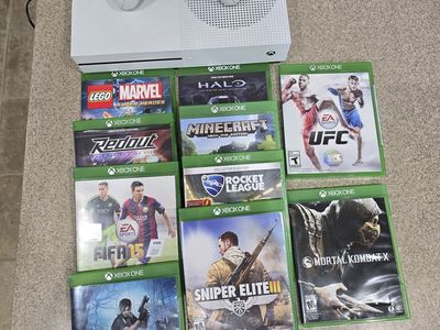 Xbox One S (500GB)