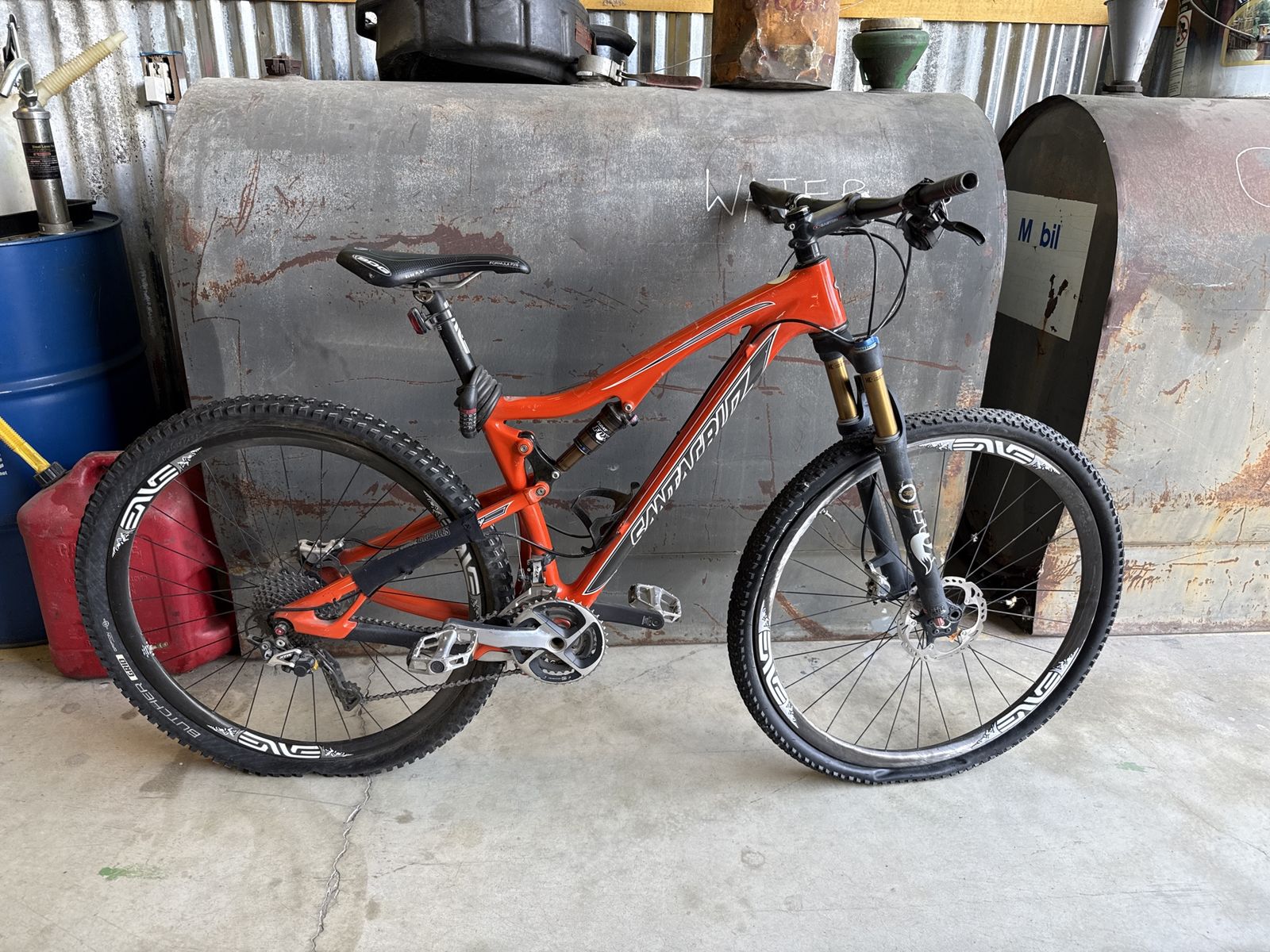 Santa Cruz Easton EA90