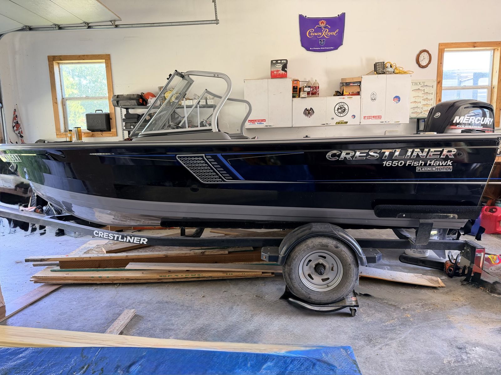 2018 Crestliner Fishing Boat