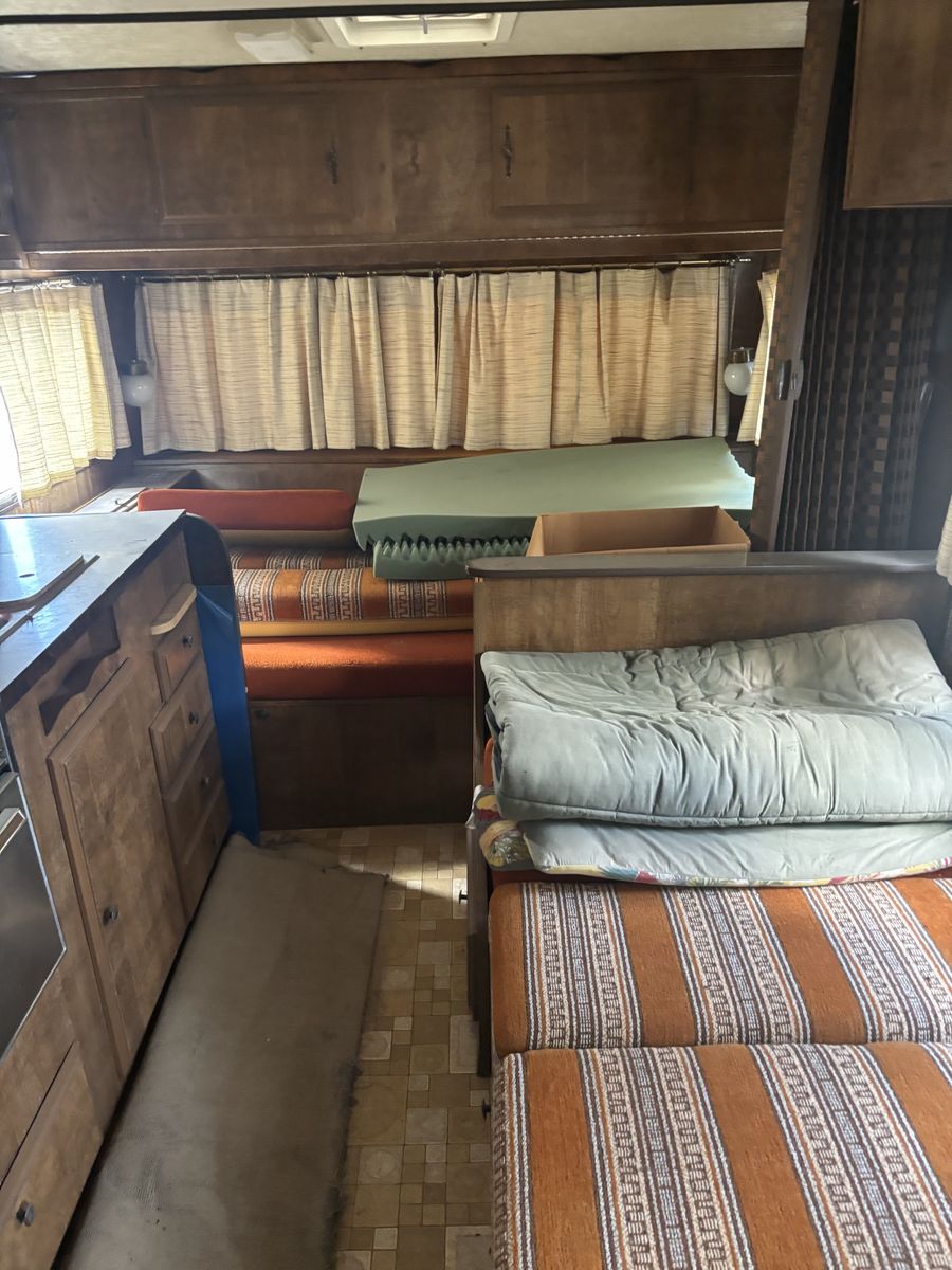 Main image 5