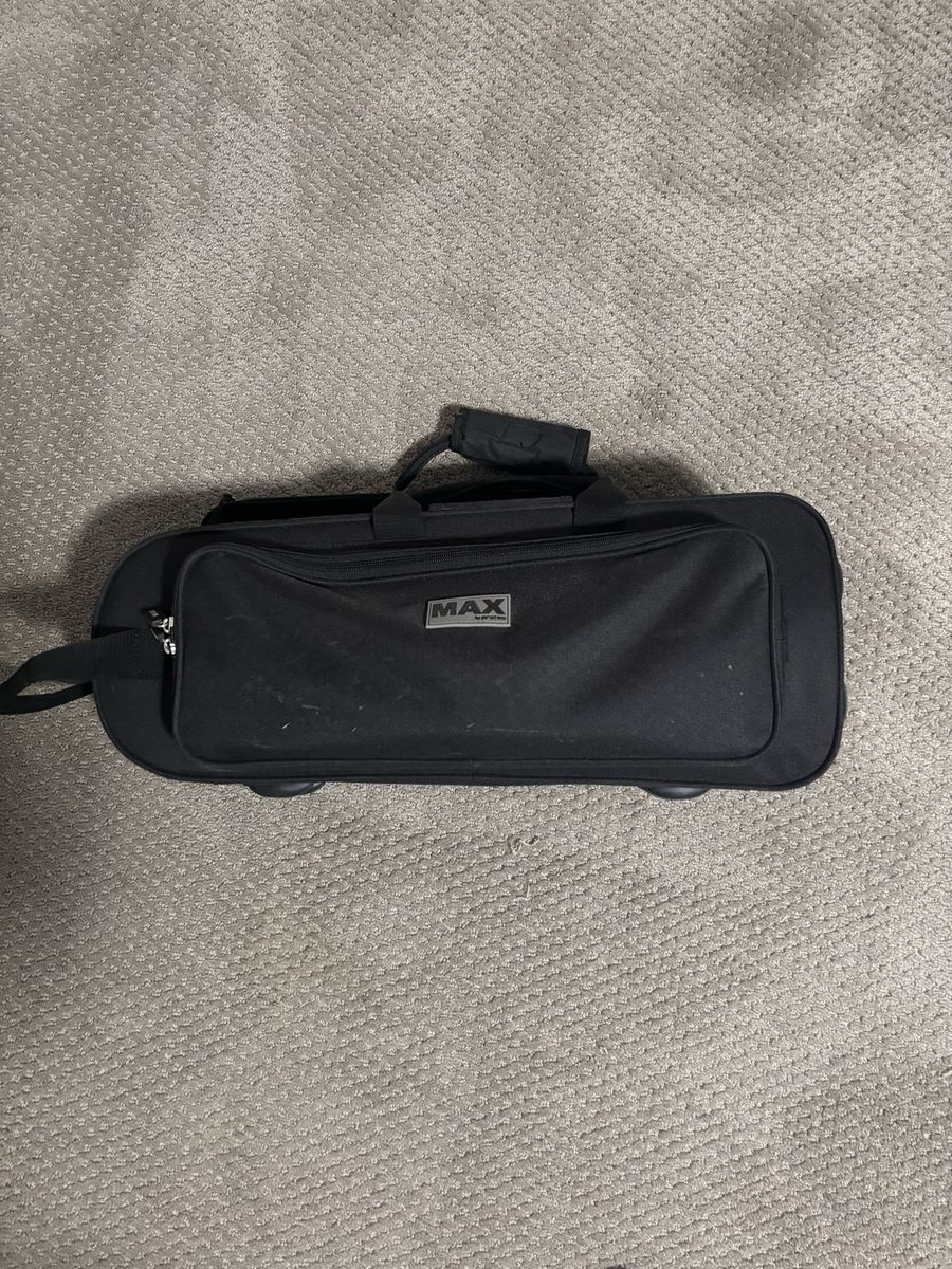 Protec MX304 MAX Trumpet  Case - Black with S houlder Strap