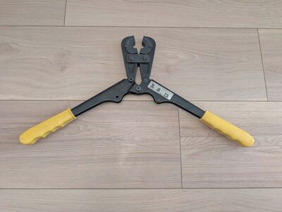 Pex Crimper / Crimping Tool
