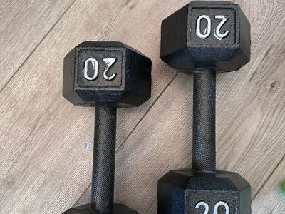 Mixed Dumbbell Set: (2) 20lb, 12lb - Hex & Neoprene - New!