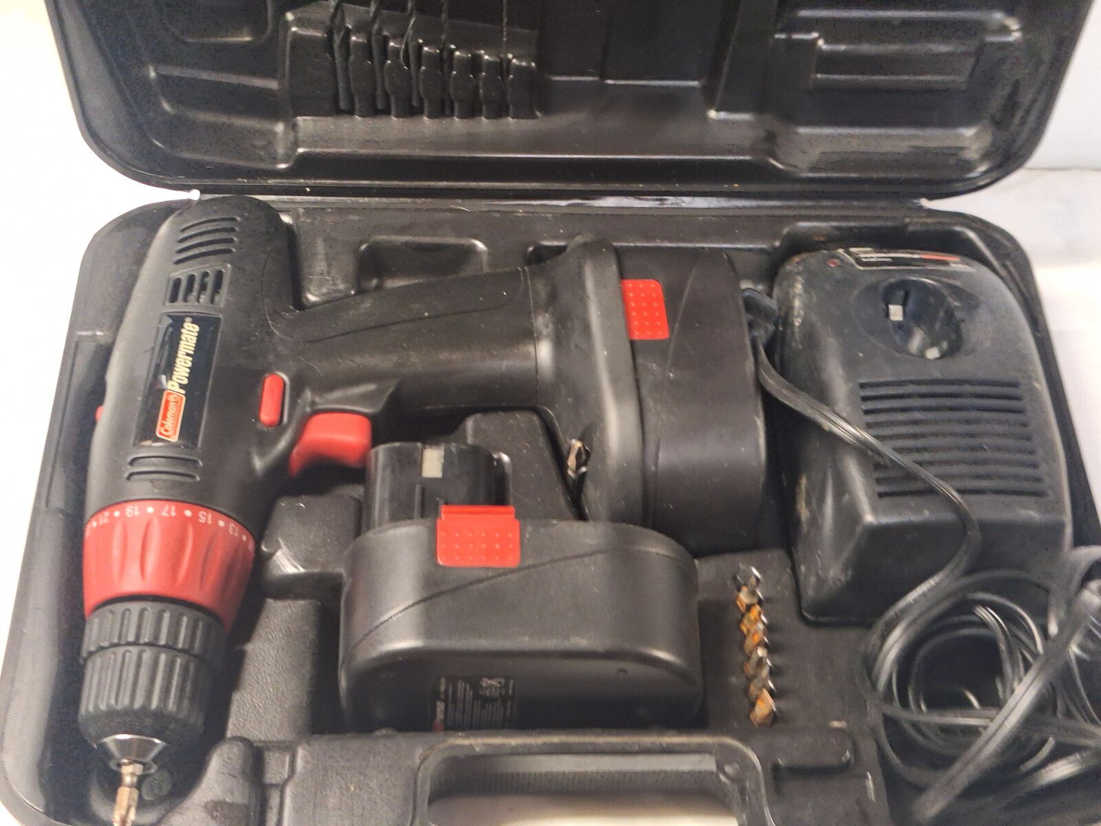 COLEMAN POWERMATE 18 V DRILL