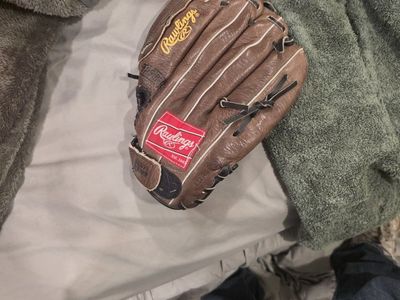 Louisville Slugger Pink Backpack & Rawlings Baseball Gloves Bundle