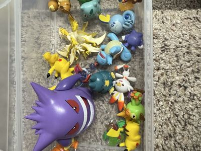 Assorted Pokemon Action Figures - Gengar, Pikachu, Squirtle & More - Used Collectibles
