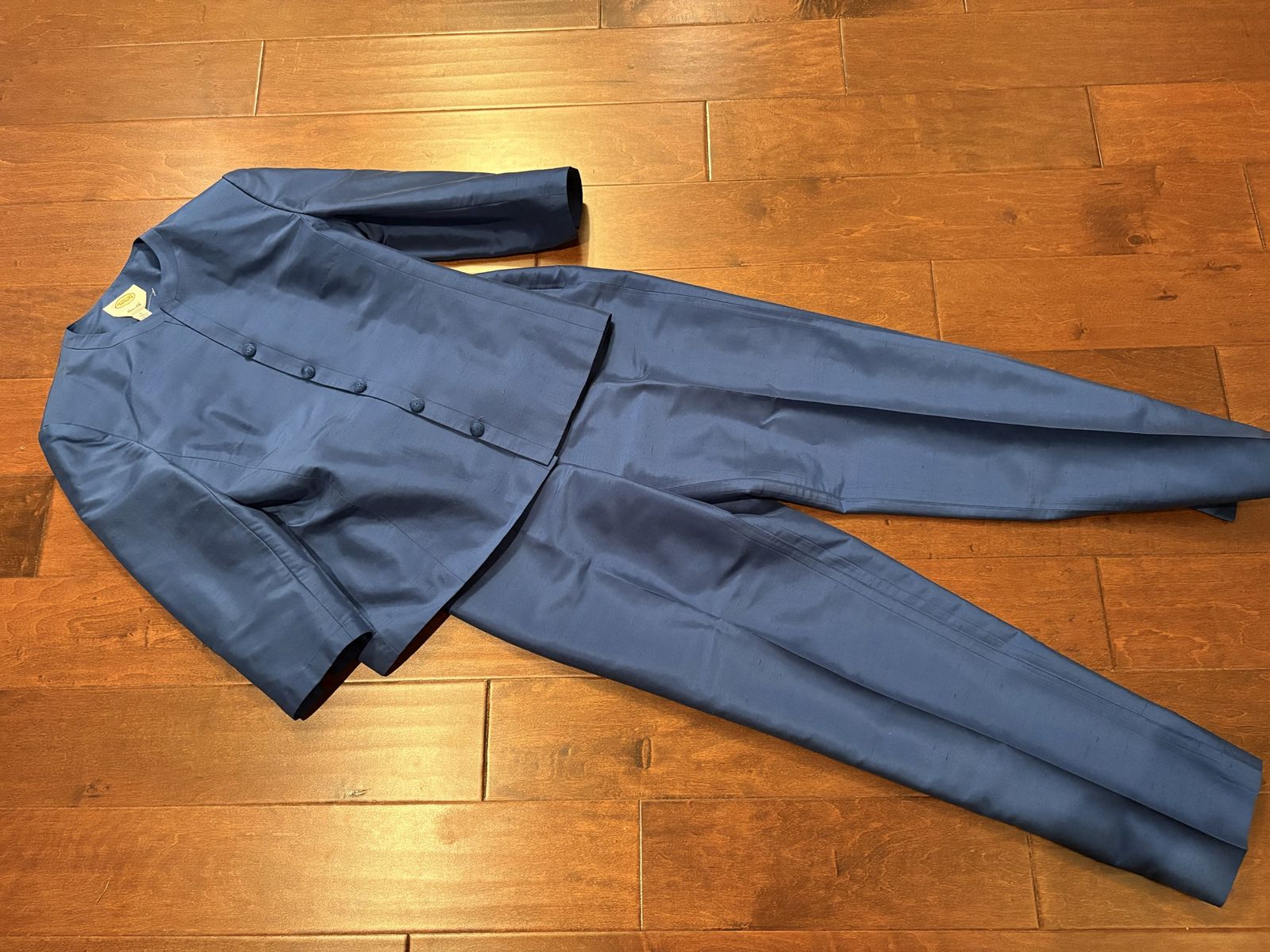 Talbots Blue Pure Silk Pant Suit Sz 6
