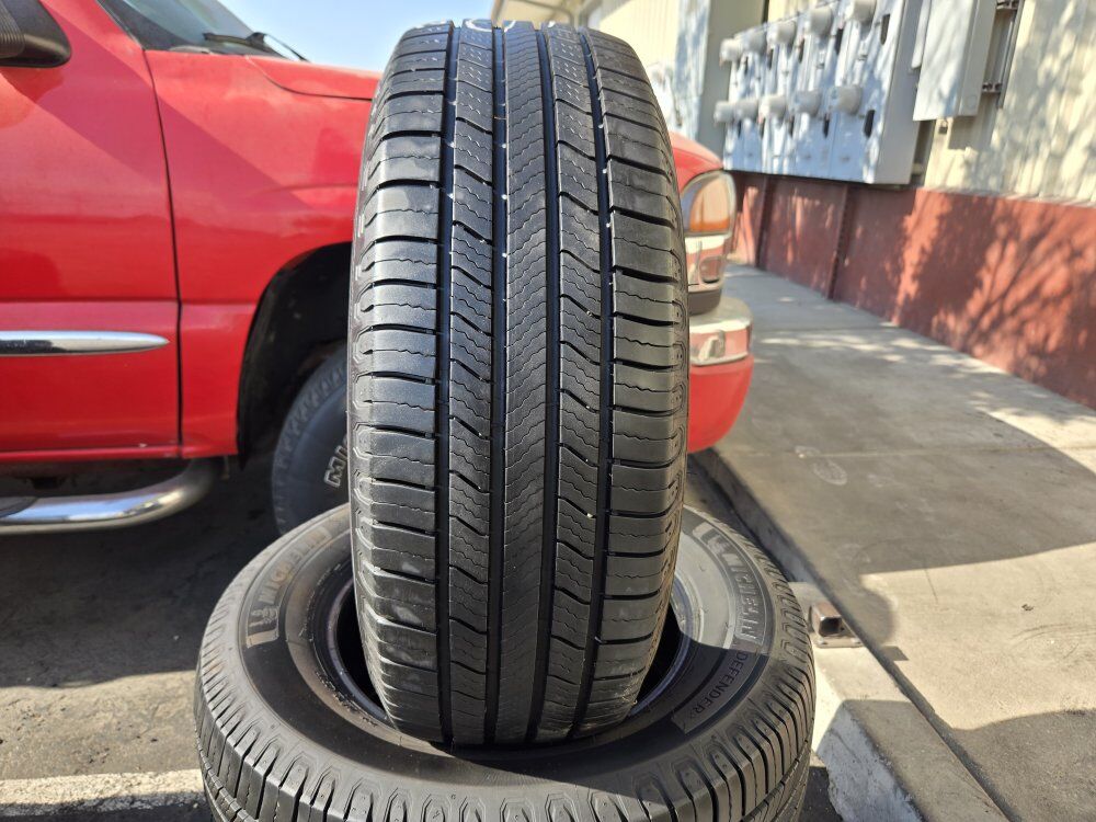 SET 235/60R16 MICHELIN DEFENDER2
