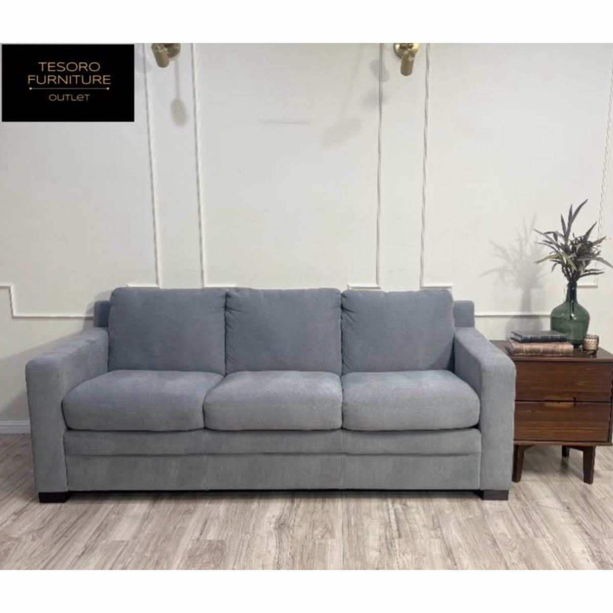 LIVIANA MODERN SLEEPER SOFA WE OFFER DELIVERY 
