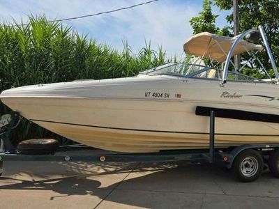 2000 Rinker Captiva 232