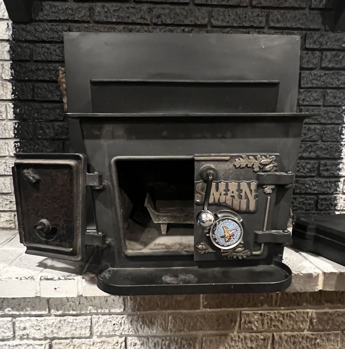 Wood burning fireplace