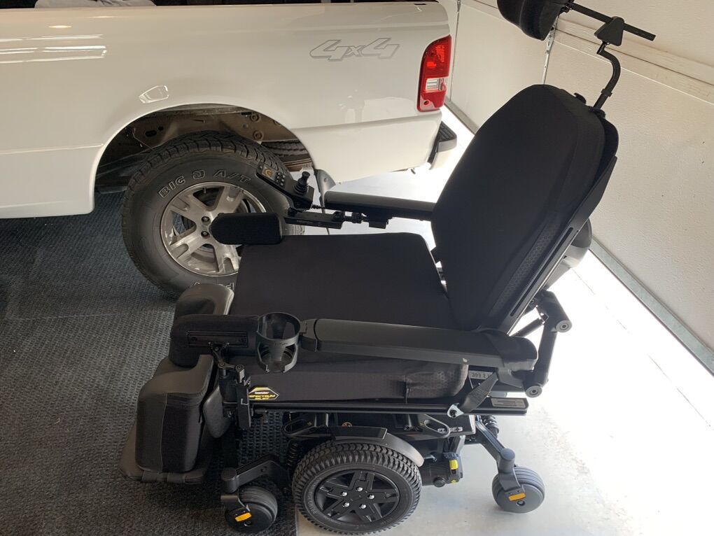 Electric Wheelchair