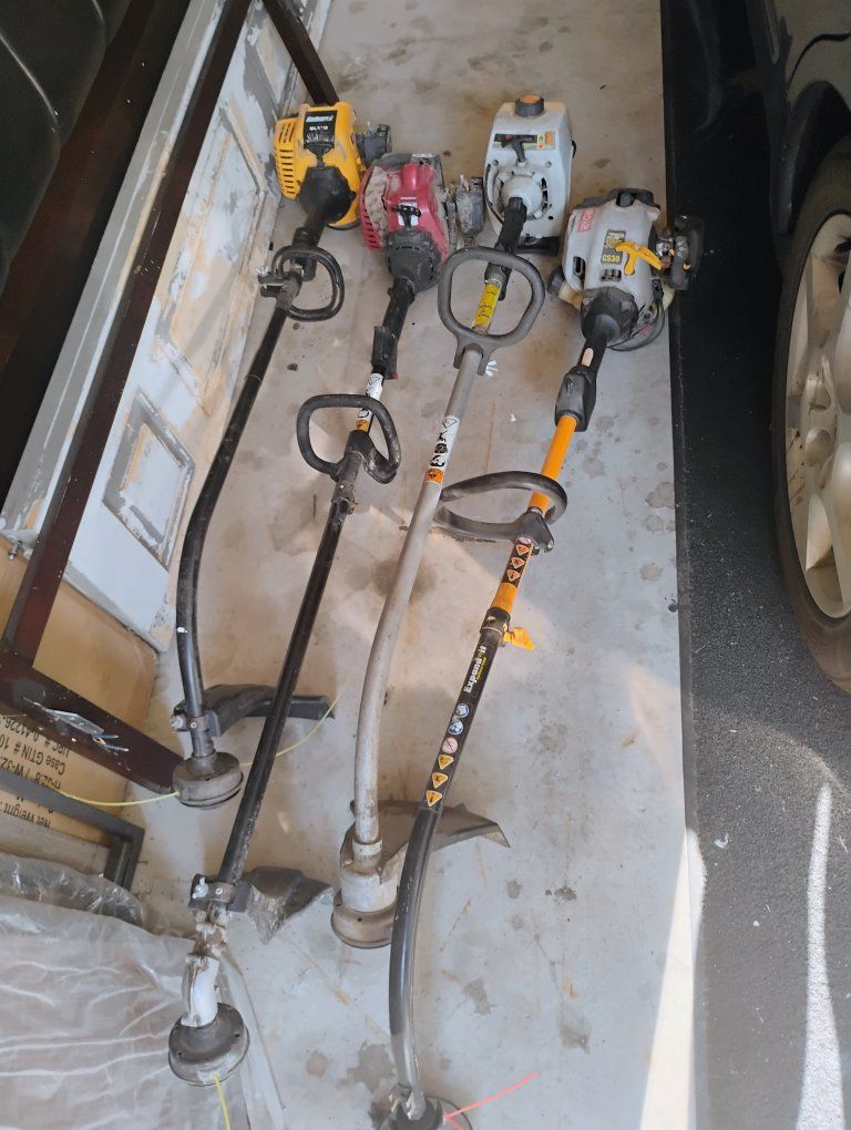 Ryobi, Murray, Bolens Weed Trimmers - Lot of 4 - Used Outdoor lawn Equipment