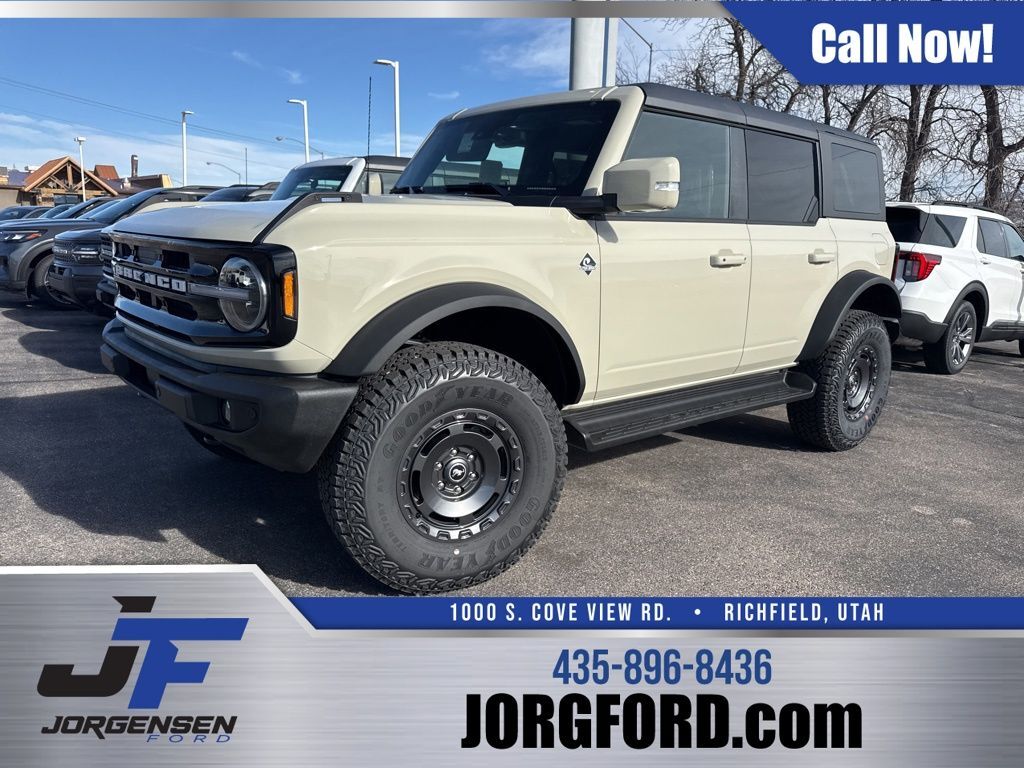 2025 Ford Bronco Outer Banks