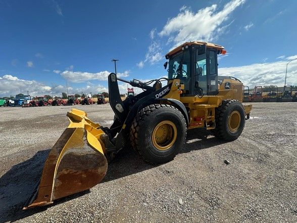 2021 JOHN DEERE 524P WHEEL LOADER