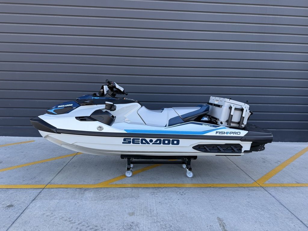 2026 Sea-Doo FishPro™ Sport 170 BRP Premium Audio, iDF, iBR