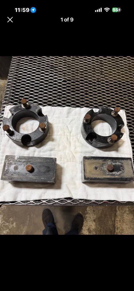 3” Front / 2” Rear Leveling Kit – Toyota Tacoma