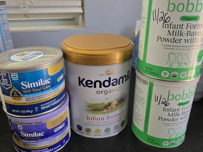 Assorted Infant Formula Lot: Kendamil Organic, Bobbie Organic, Similac 360 Total Care